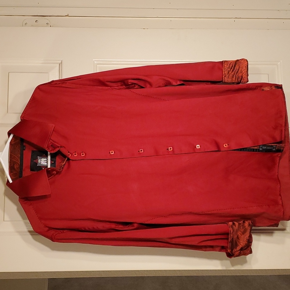 TM Exposure long sleeve button up.